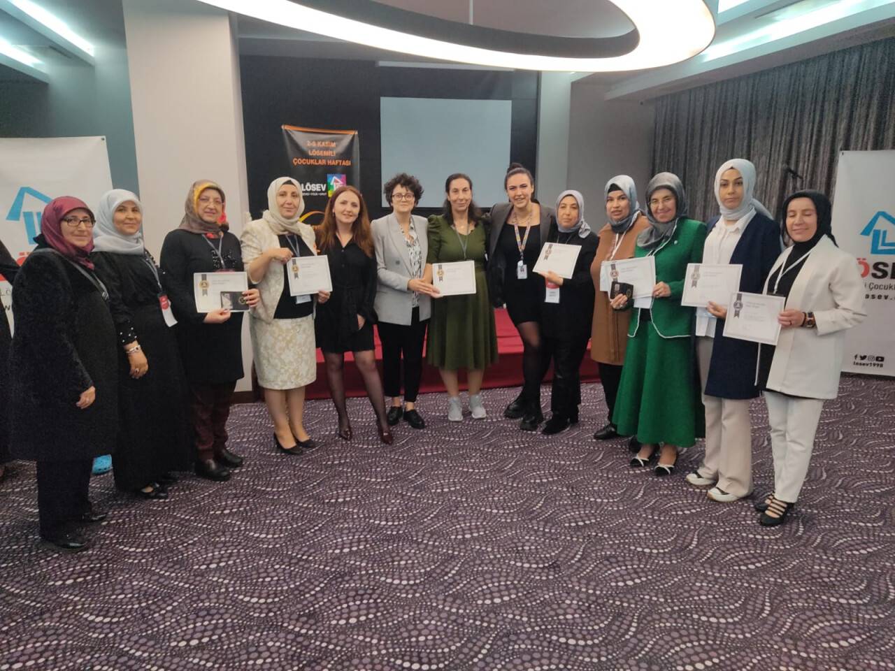 Konya LÖSEV ödülleri topladı