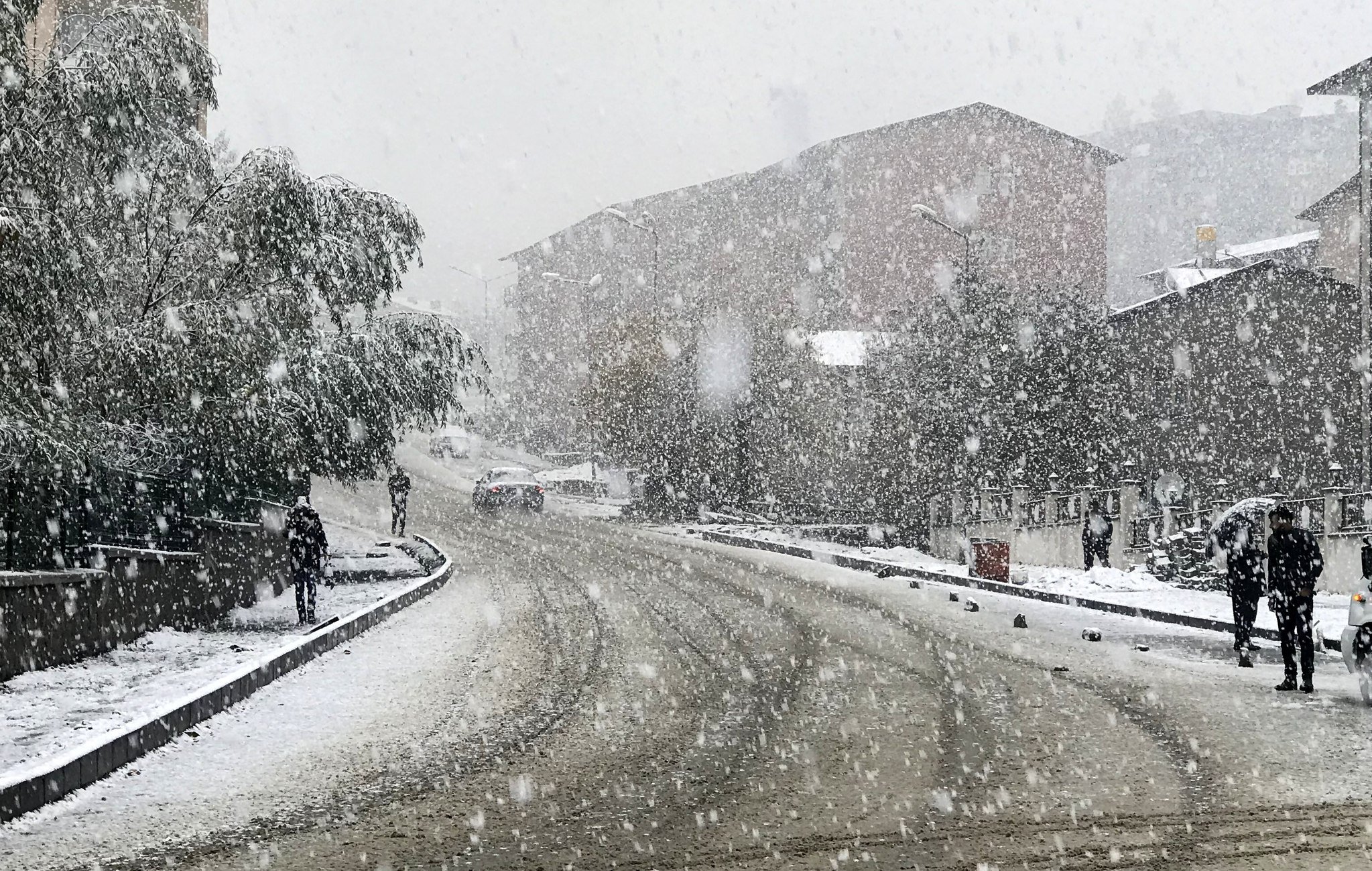 Meteoroloji uyarısı: İstanbul ve birçok ilde kar yağışı bekleniyor