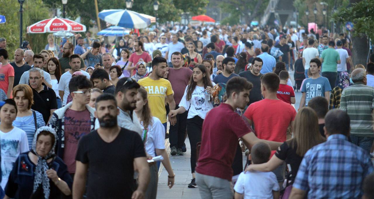 Tarihte iz bırakan isimler şimdilerde unutulmuş