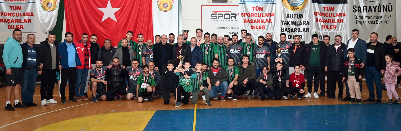 Sarayönü Belediyesi turnuvanın şampiyonu oldu