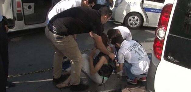 Taksim'de spatulalı saldırgan dehşeti