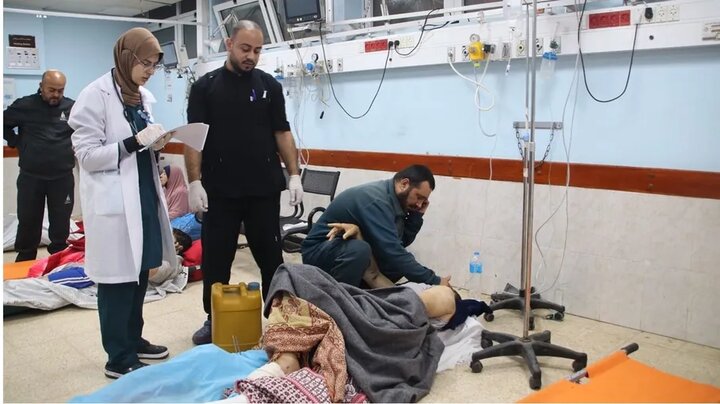 Gazze Sağlık Bakanlığı: Kuşatma altındaki Nasır ve Emel hastanelerinde felaket yaşanıyor