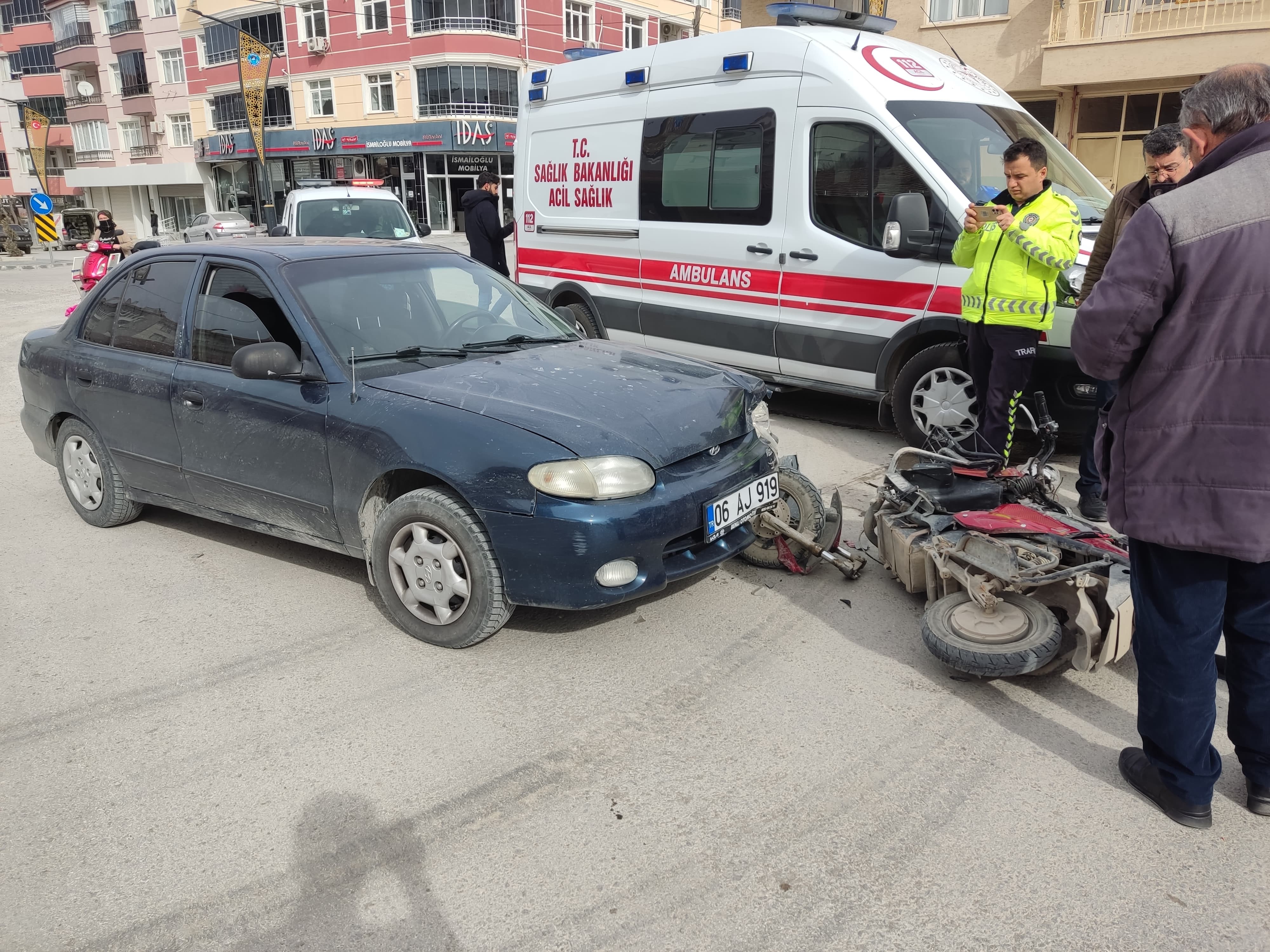Kulu'da elektrikli bisiklet kazası  2 kişi yaralandı