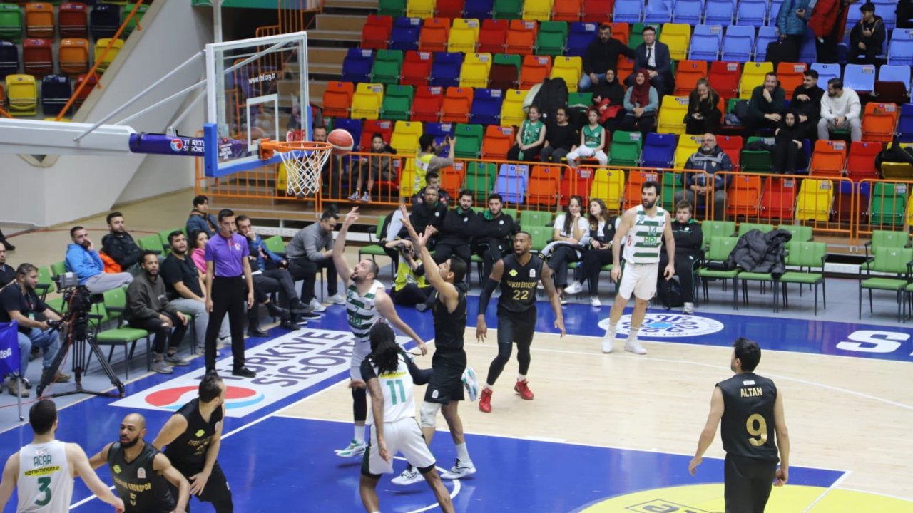 Konyaspor Basketbol'da kötü gidiş devam etti