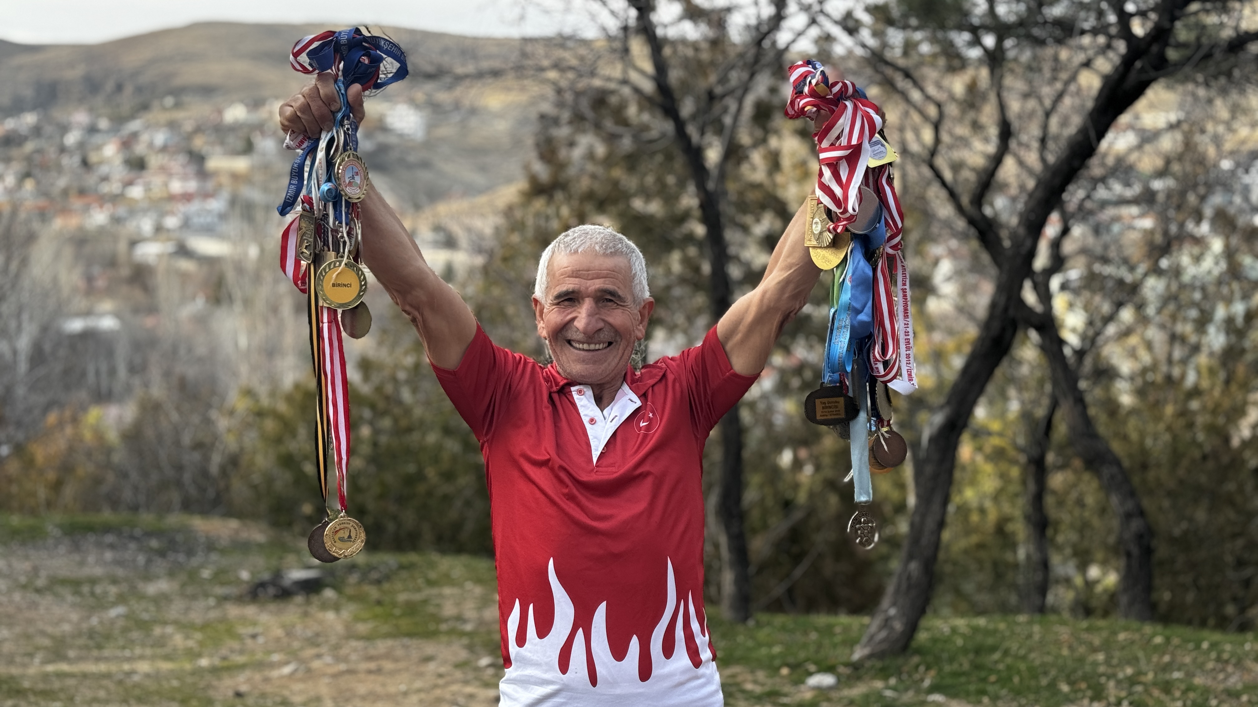 Konya'da 71 yaşındaki atlet, hareketli yaşamıyla dinç kalıyor