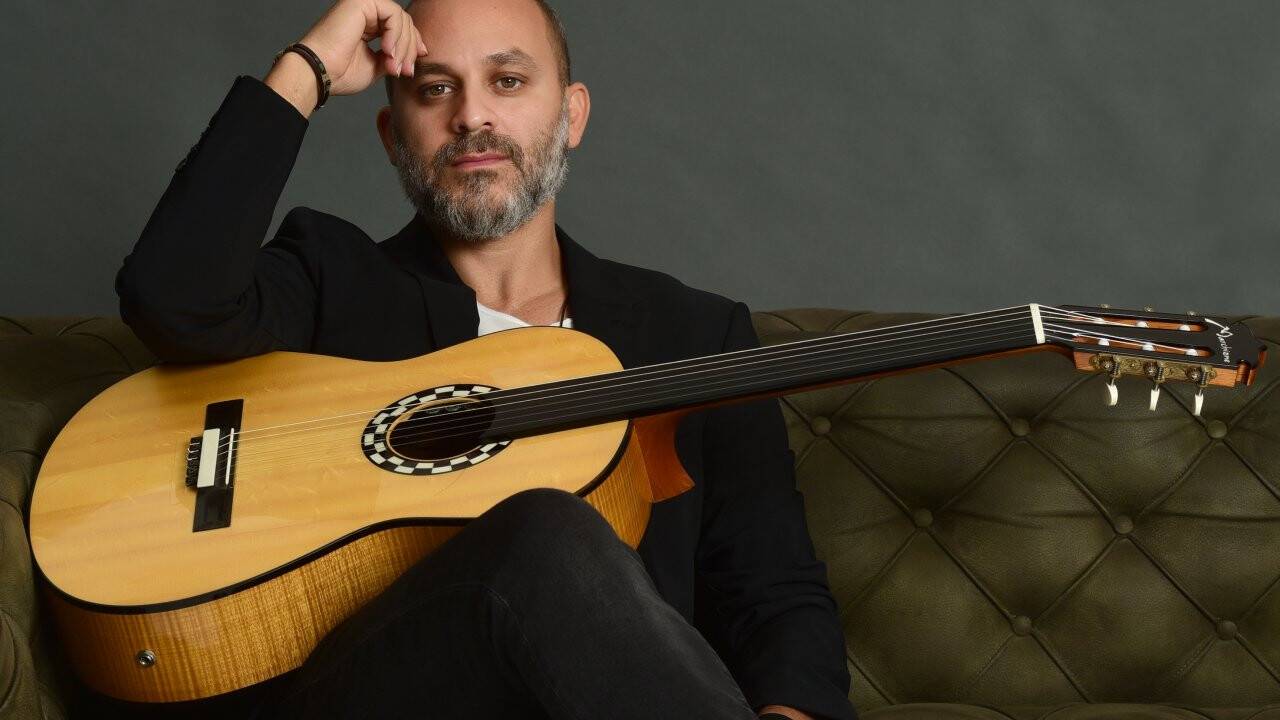 Perdesiz Gitarist Cenk Erdoğan 8 Mart’ta Konya’ya geliyor!