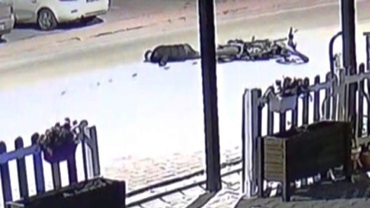 Konya’da motosikletlerin kafa kafaya çarpıştığı anlar kameralara yansıdı