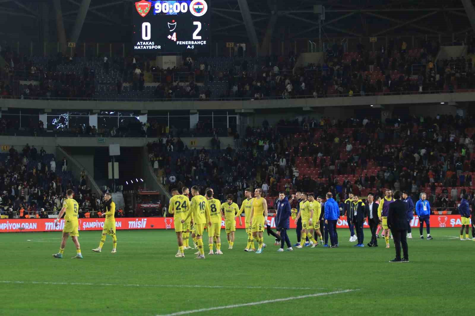 Fenerbahçe, Hatay engelinde hata yapmadı: 2-0