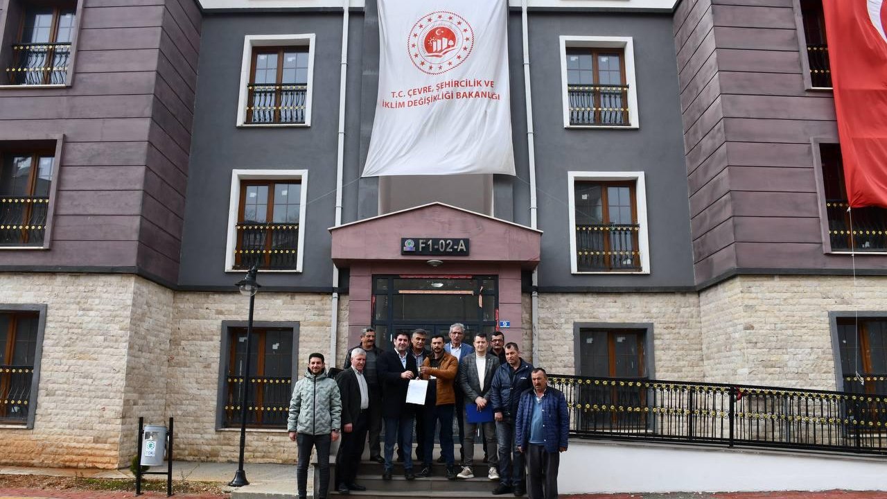 Konya'da TOKİ müjdesi: Hüyük'te 142 aile ev sahibi oldu