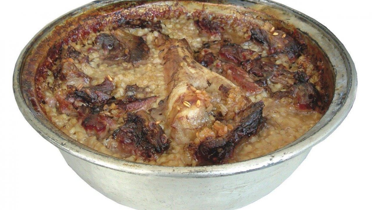 Konya Mevlevi Dergâhı'ndan gelen lezzet: Tescilli "Akşehir Hersesi" yemeği tarifi