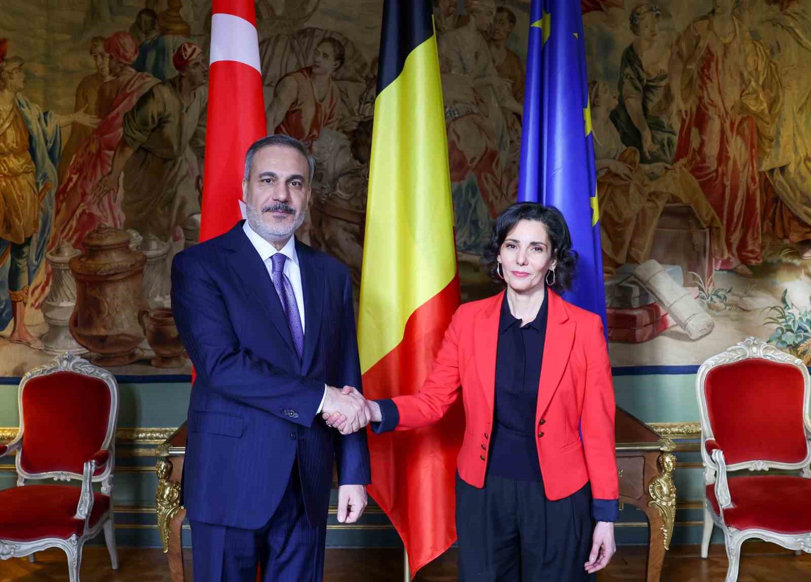 Fidan, Belçika Dışişleri Bakanı Lahbib’le görüştü
