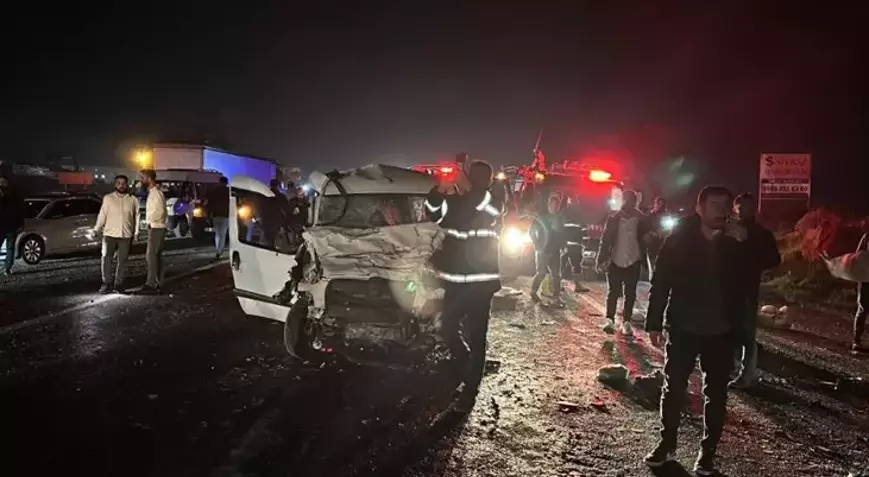 Şanlıurfa'da kaza 3 kişi öldü, 6 kişi yaralandı