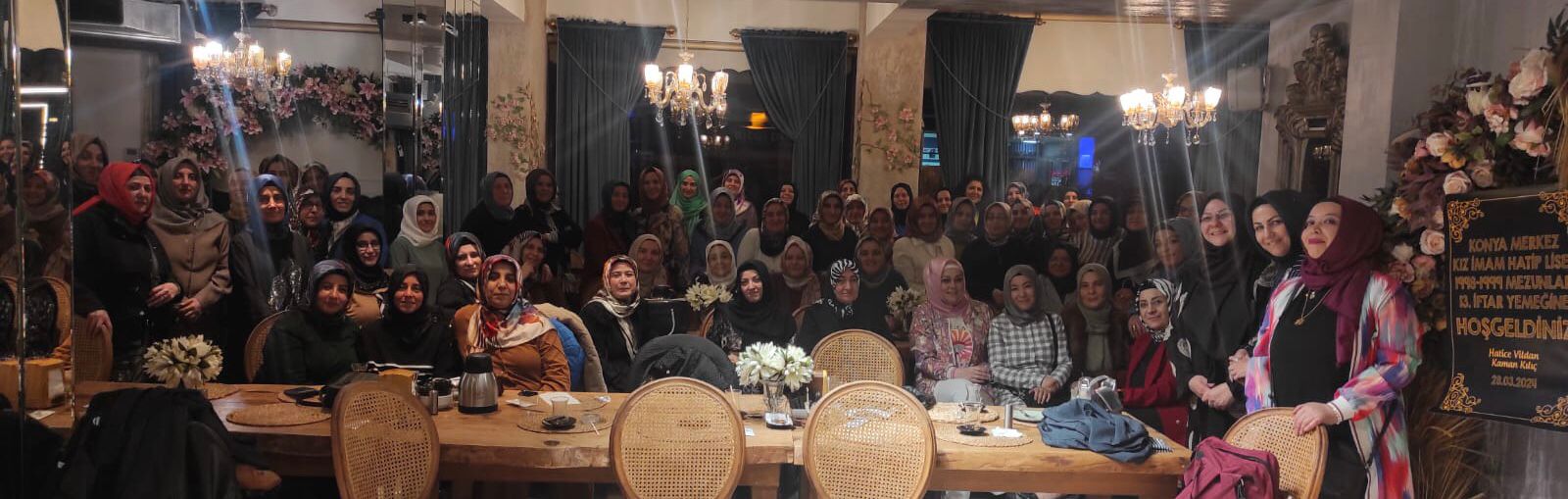 Konya Merkez İmam Hatip mezunları 13. kez iftar yemeğinde buluştu