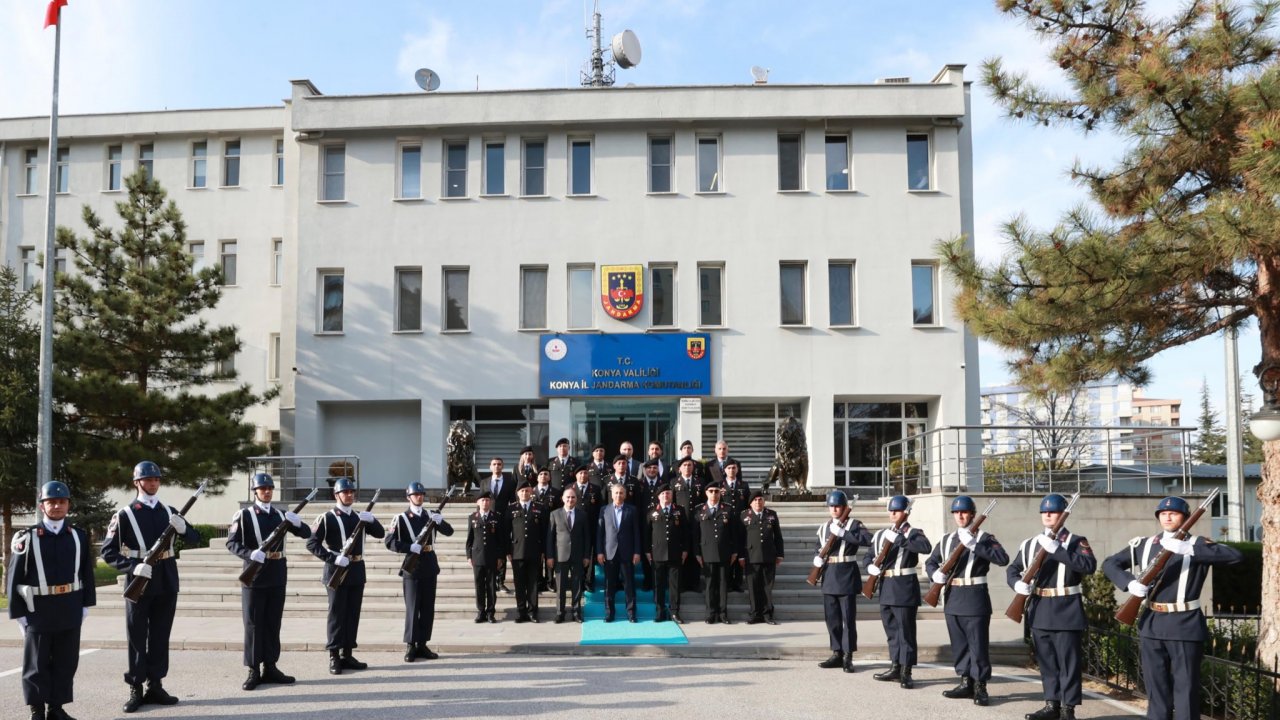 İçişleri Bakanı Yerlikaya, Konya Emniyet Müdürlüğünü ziyaret etti