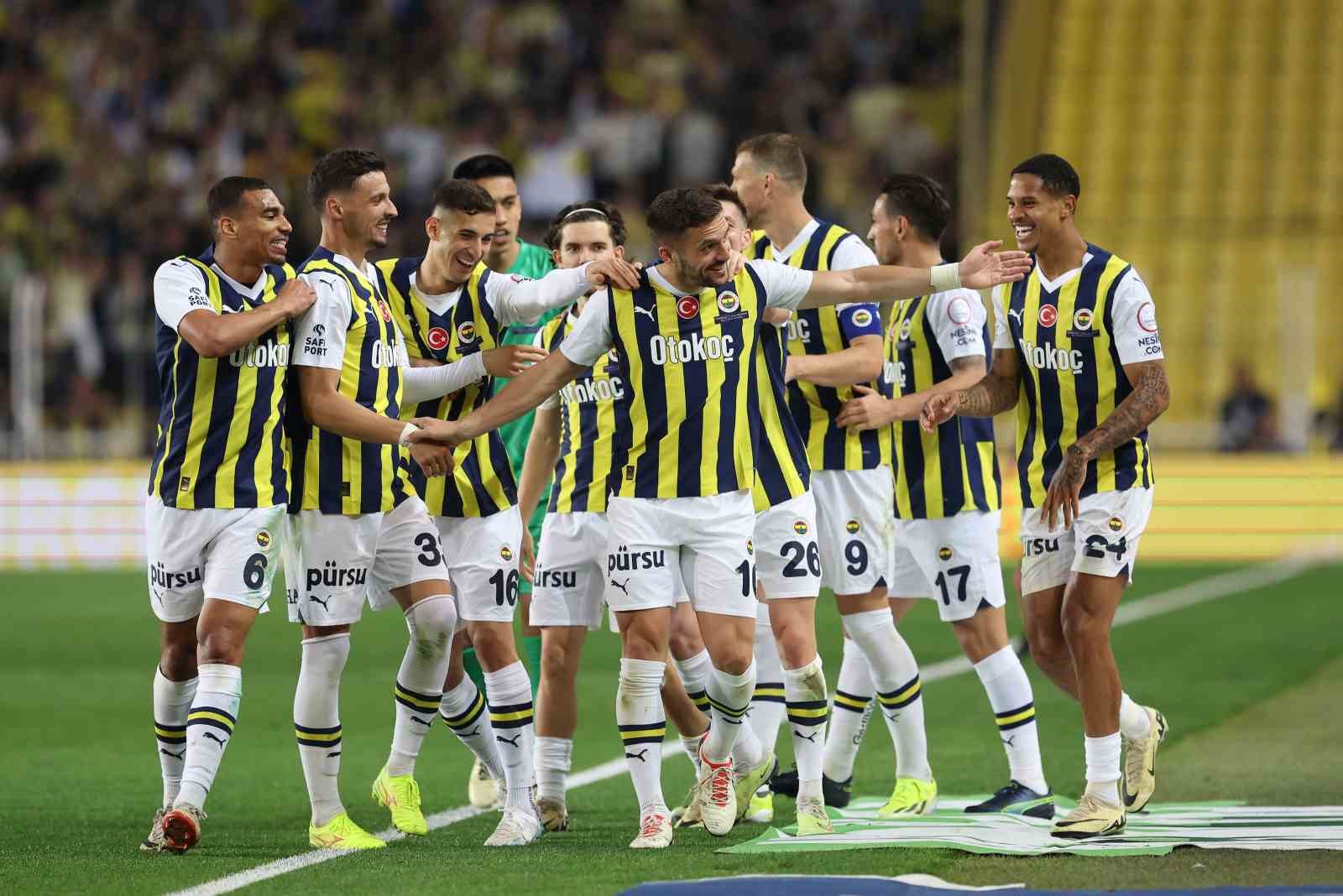 Fenerbahçe, Süper Lig’de Fatih Karagümrük’e konuk olacak