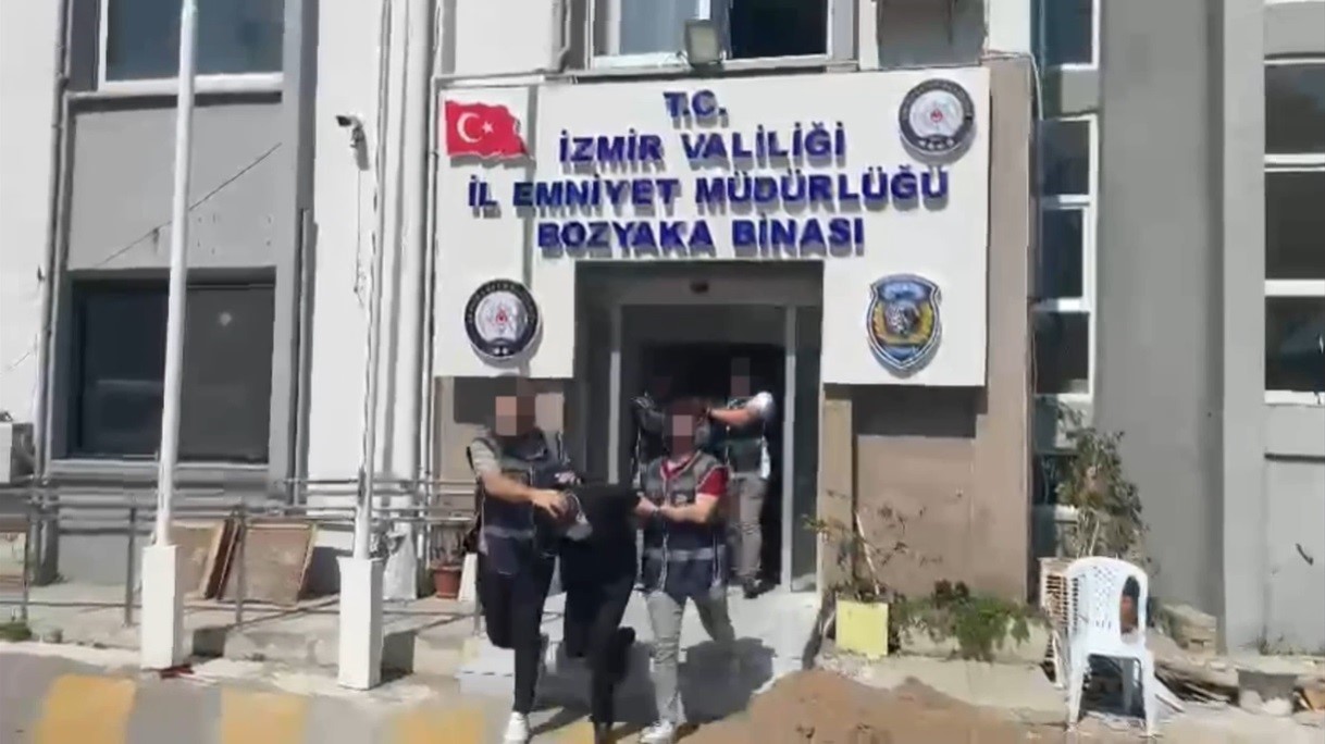 İzmir’de iş adamı başından vuruldu