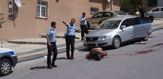 Ankara'da çatışma: 1 ölü, 3'ü polis 4 yaralı