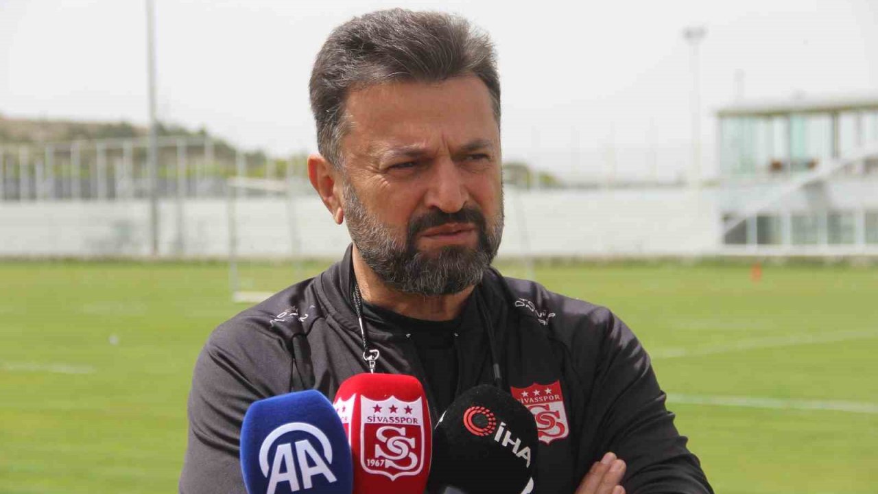 Sivasspor Teknik Direktörü Bülent Uygun: "Zorlu bir süreçteler ama Konyaspor'u yenmek istiyoruz"