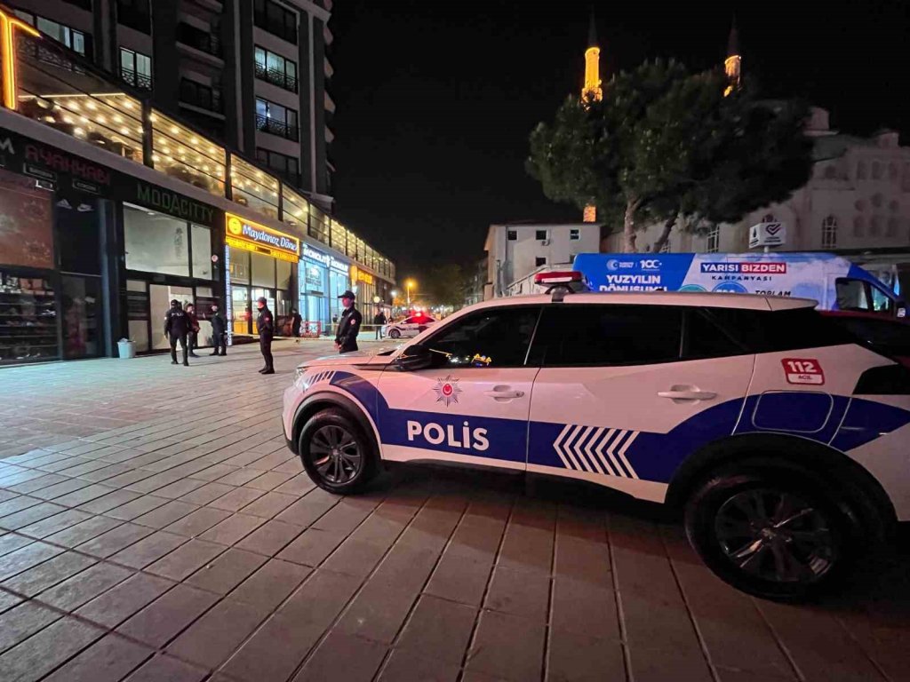 İstanbul'da kanlı tartışma: Motokurye tartışdığı adamı tornavida ile öldürdü