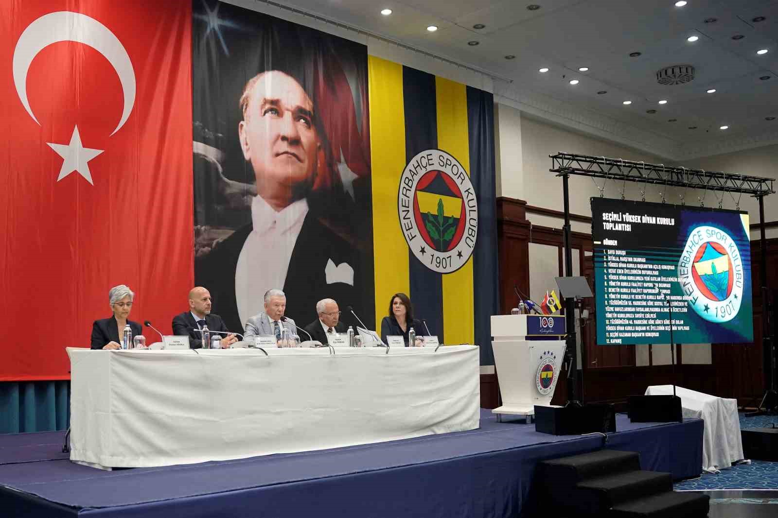 Fenerbahçe'de seçim zamanı: Yüksek Divan Kurulu toplantısı başladı