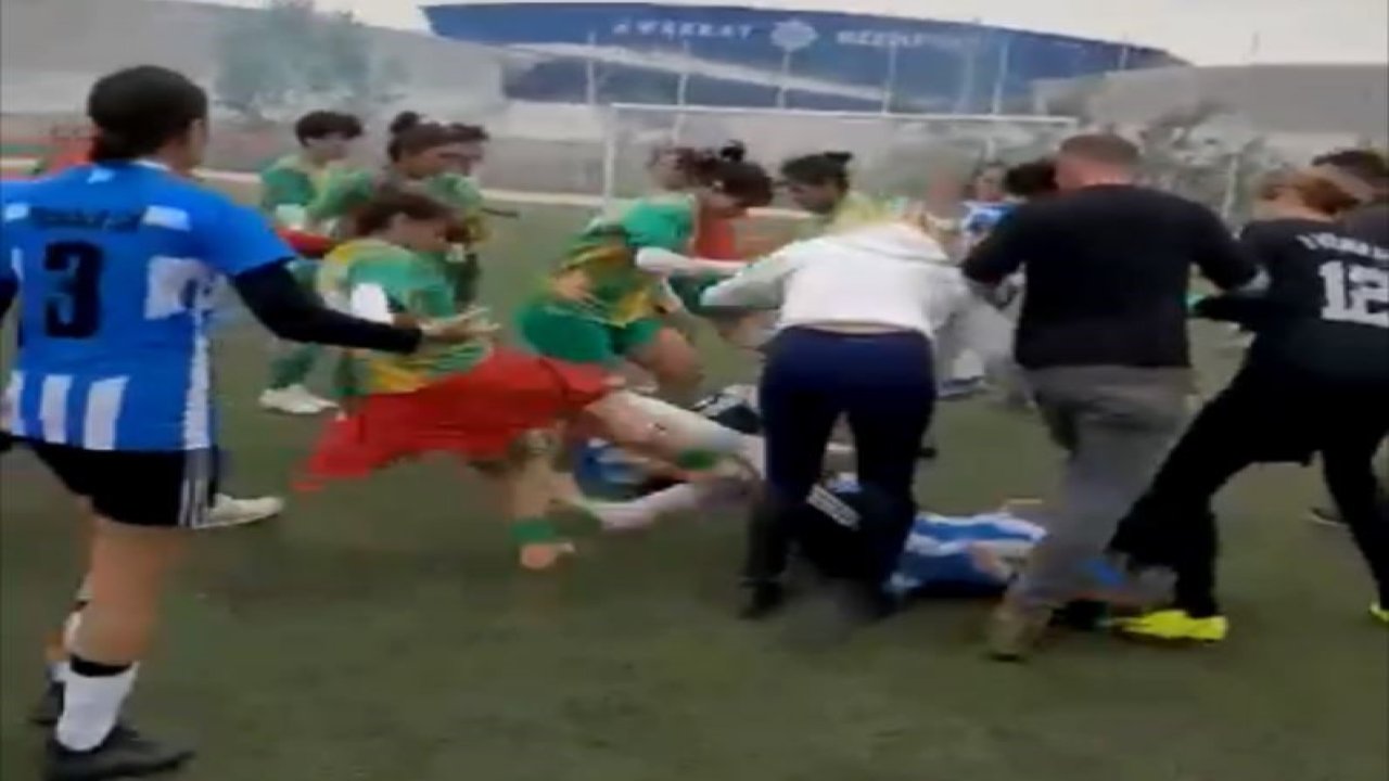 Aksaray’da kız futbol maçındaki kavga kamerada: 7 yaralı