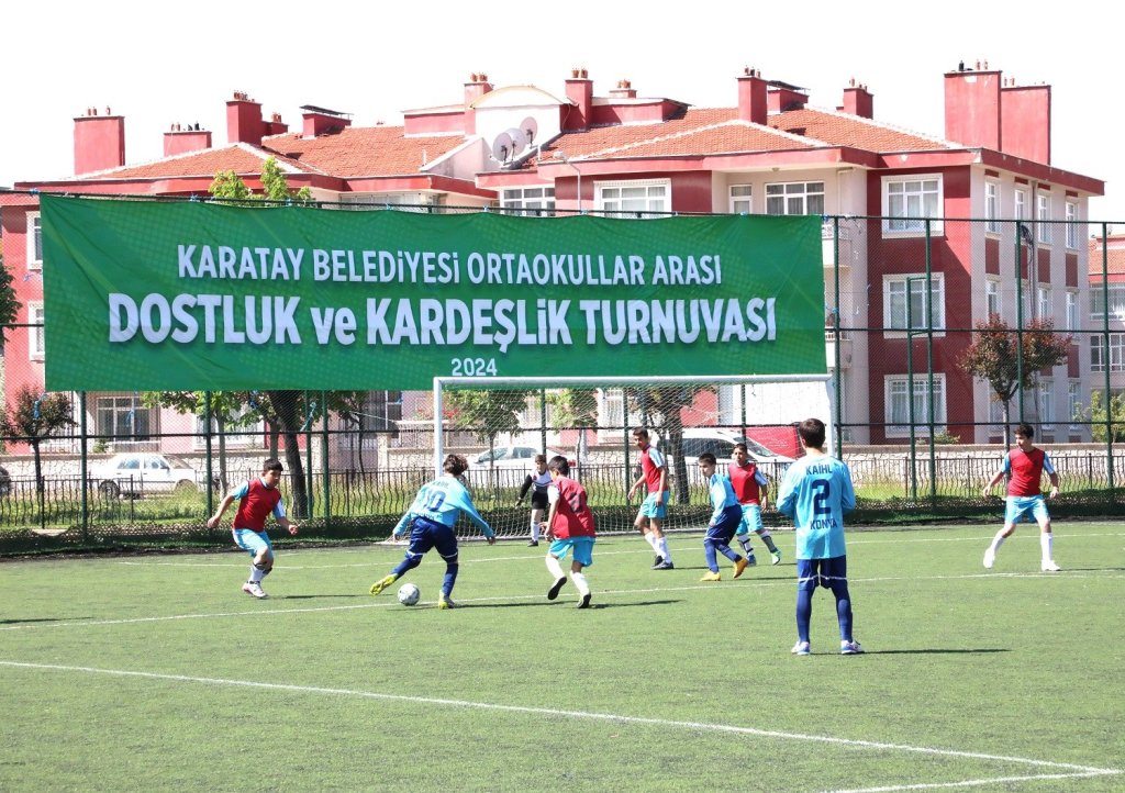 Karatay'da kardeşlik futbol turnuvası başladı