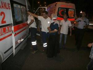 DÜĞÜN KONVOYUNDA KAZA: 2’Sİ AĞIR 5 YARALI