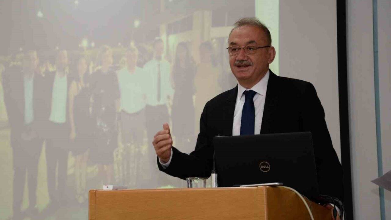 İYİ Parti’den bir istifa daha!