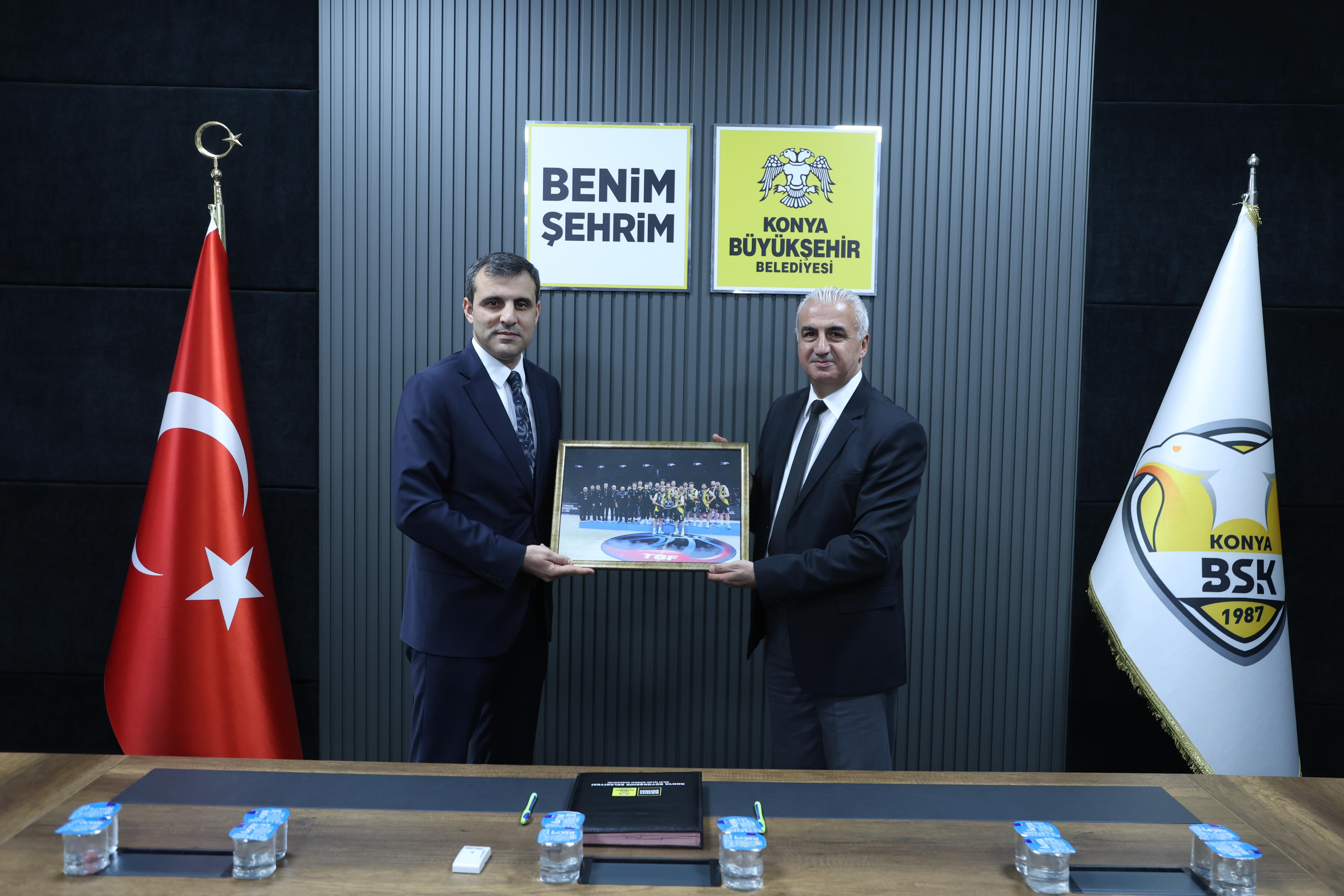 Konya Büyükşehir Belediyespor Başantrenör Ertetik ile devam edecek