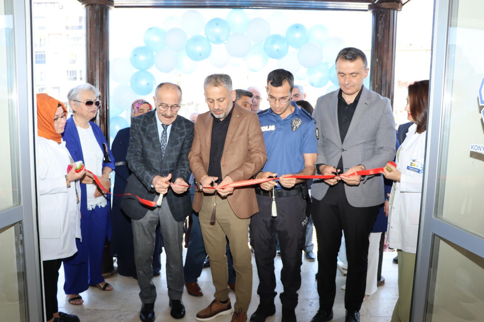 KOMEK Beyşehir kurs merkezi yılsonu sergisi açıldı