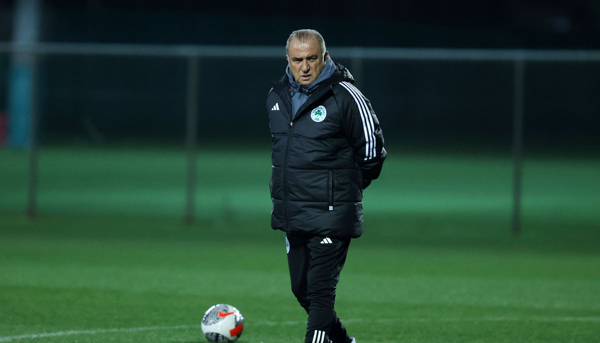 Fatih Terim'in Panathinaikos macerası kısa sürdü