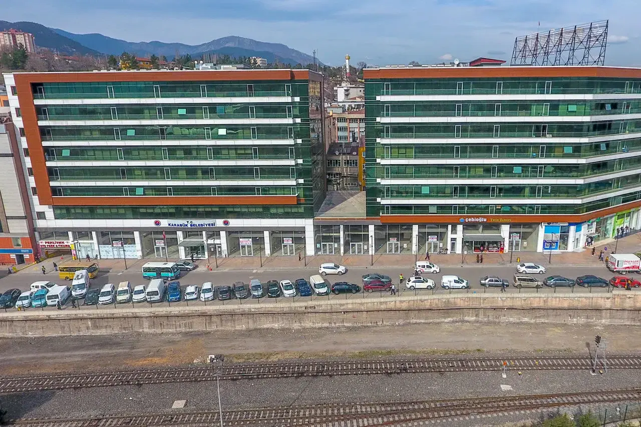 AK Partili Belediye Başkanı devraldığı  belediyenin borcunu açıkladı