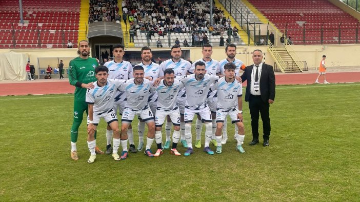 Ömeranlıspor seneye de BAL'da