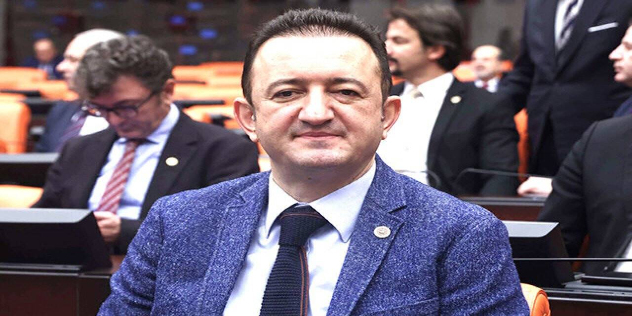 Bektaş: 19 Mayıs, halkımızın ayağını bağlayan zincirleri kırdığı bir milat