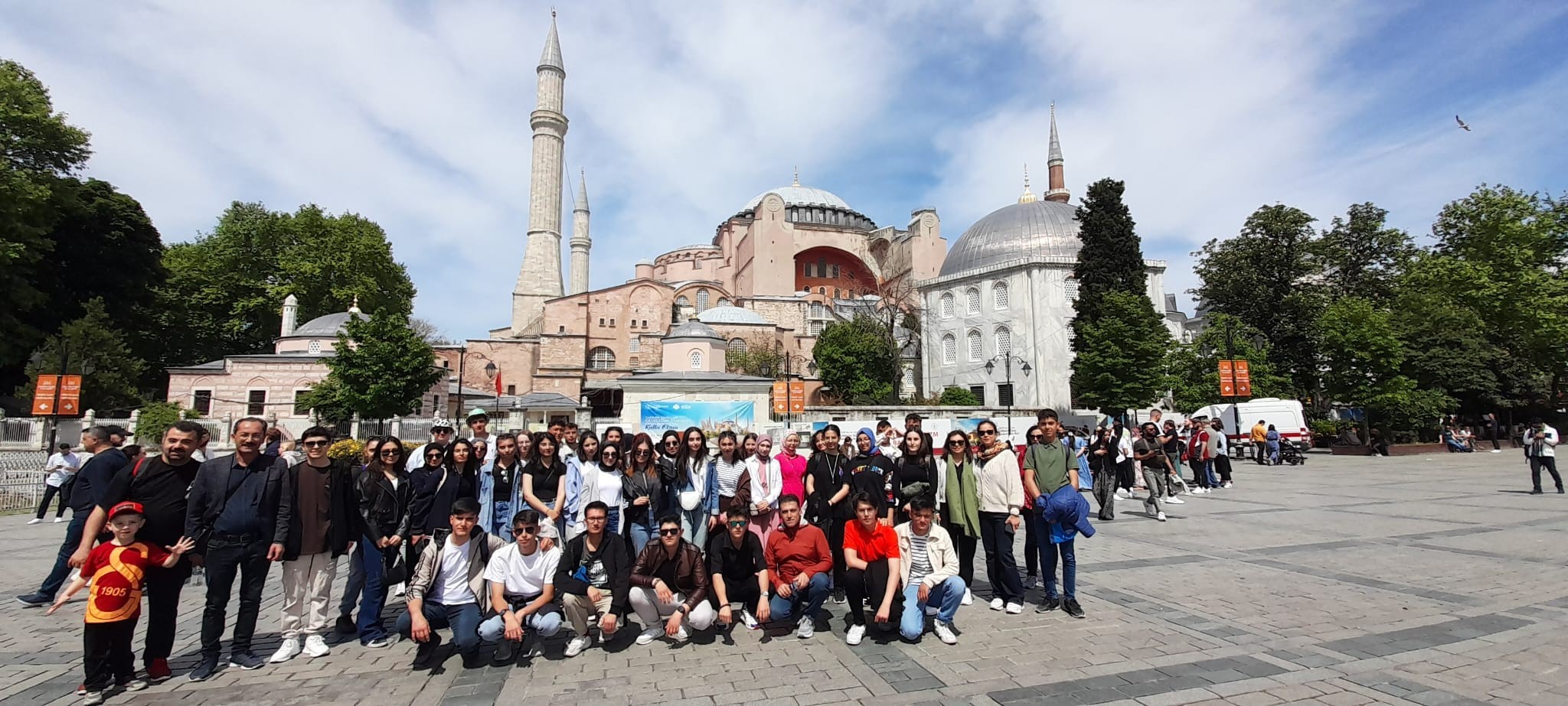 Karapınarlı öğrenciler İstanbul'u gezdi