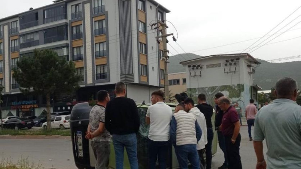 Konya'da hafif ticari araç ile motosikletin çarpıştı: 3 yaralı