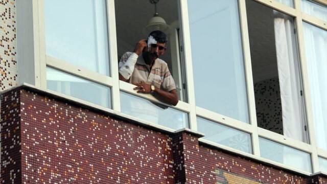 Gaziantep'te Eşini ve Oğlunu Öldürüp Camda Sigara İçti