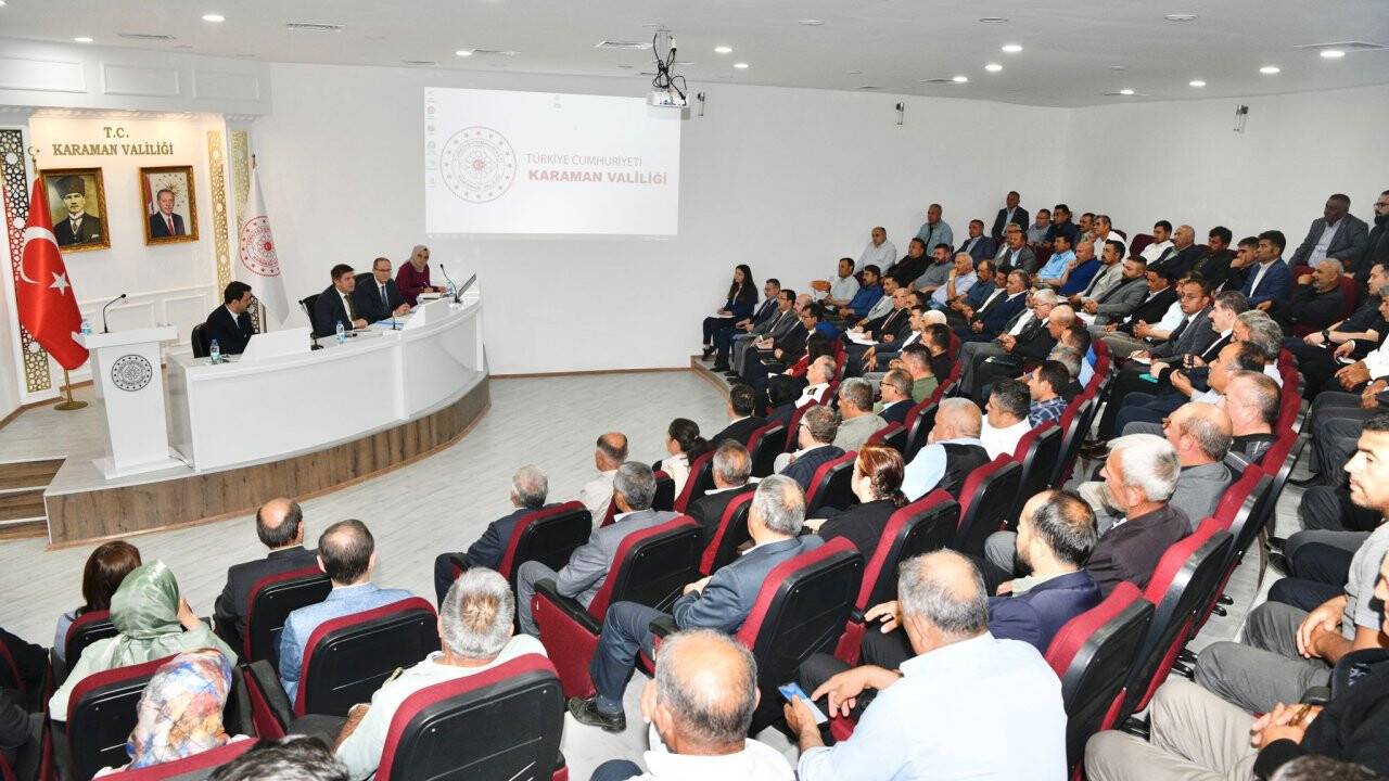 Karaman'da muhtarlar toplantısı yapıldı