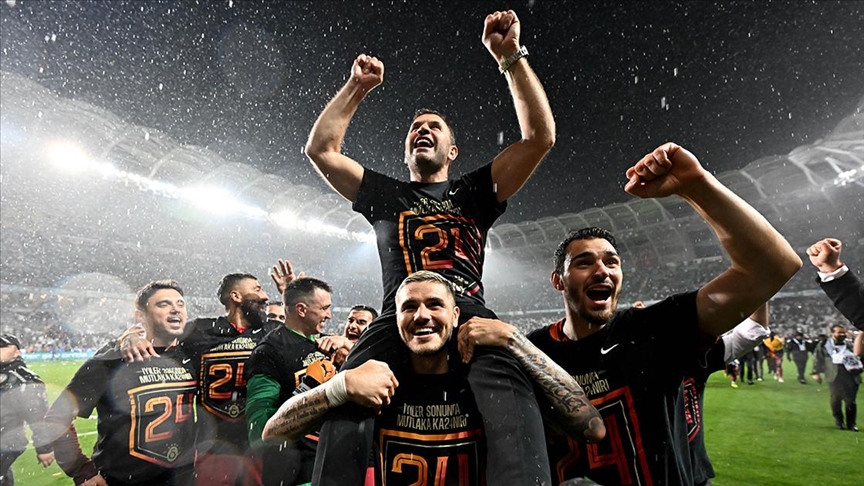Galatasaray, Süper Lig'de şampiyon oldu