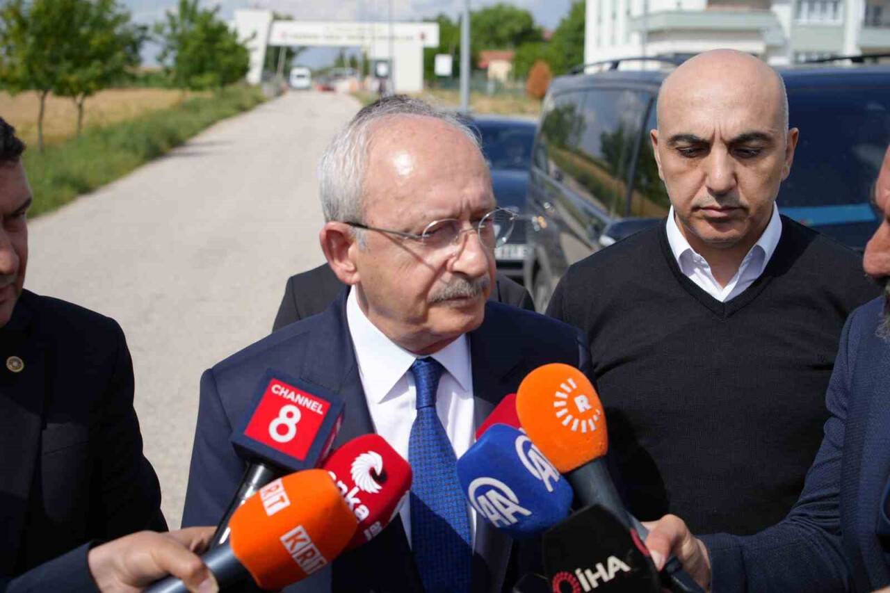 Kılıçdaroğlu'ndan Demirtaş'a ziyaret