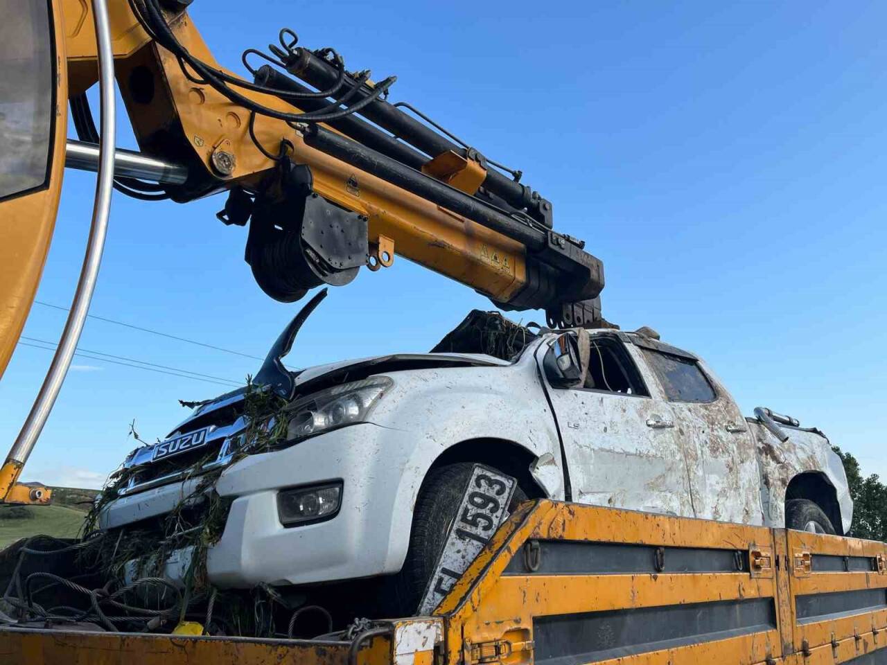 Başkentte pikap dereye uçtu: 1 ölü, 3 yaralı