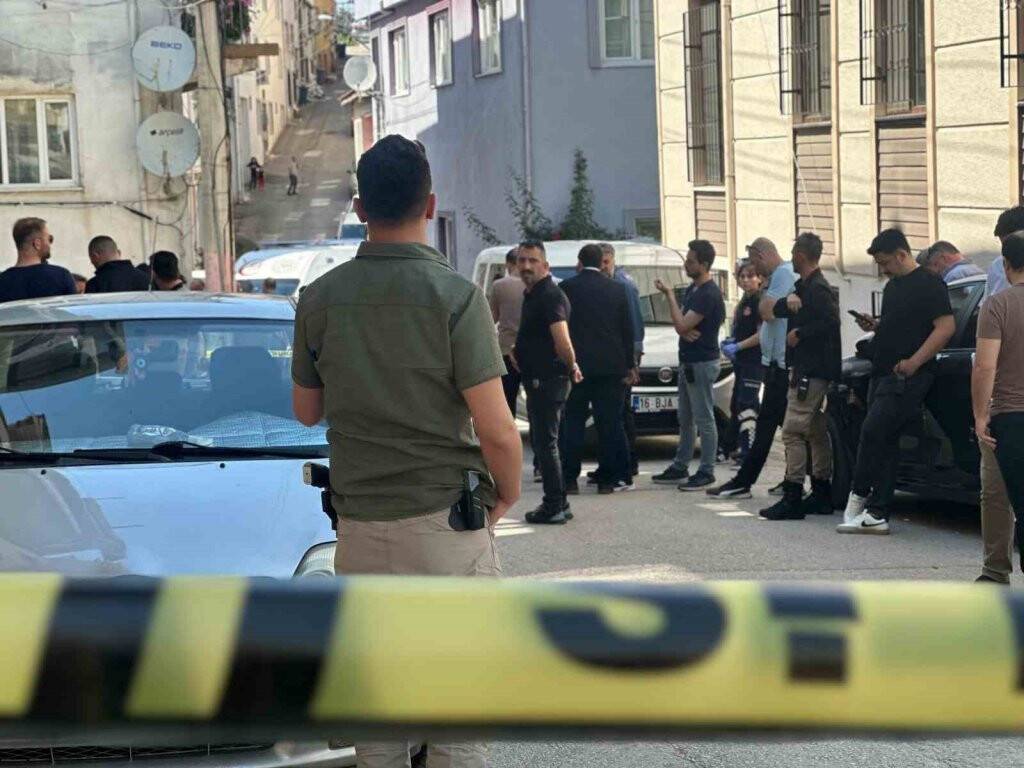 Cani adam, kahvaltı sofrasında 3 çocuğunu öldürmüş