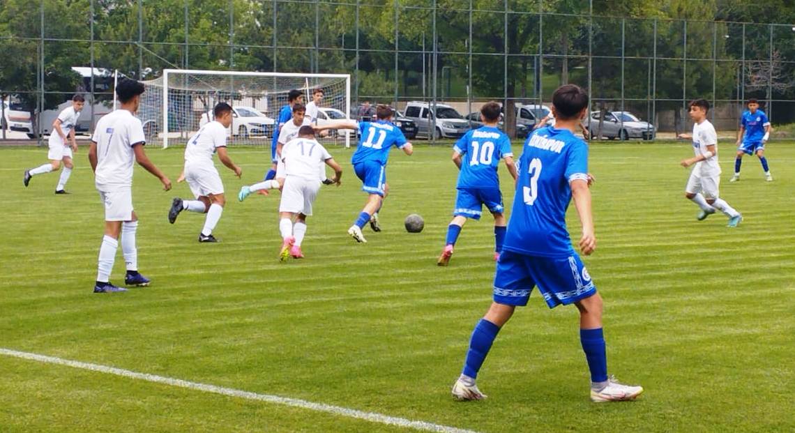 U15 Türkiye Şampiyonası heyecanı Konya'da başladı