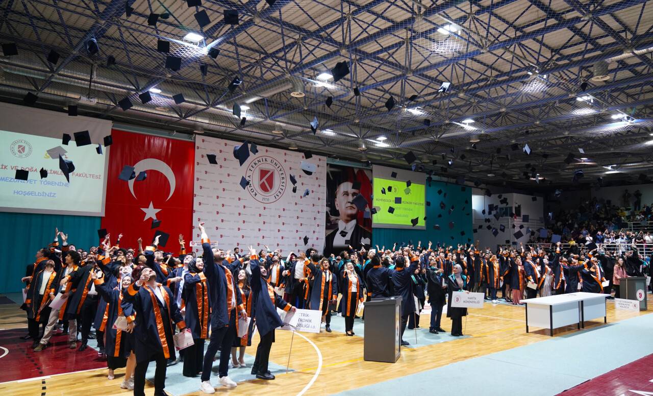 KTÜN'de 700 öğrenci kep attı