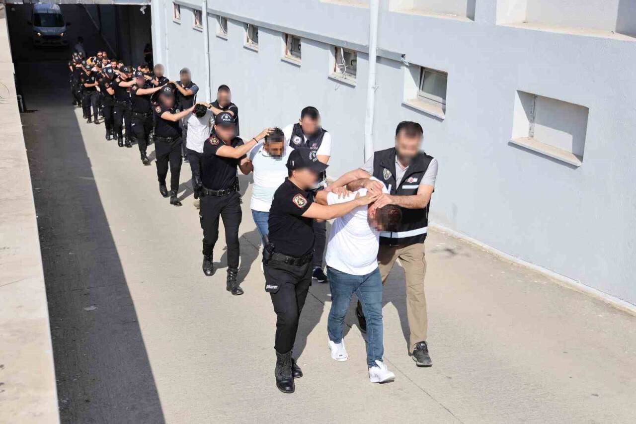 “Altınyüzük” organize suç örgütü çökertildi