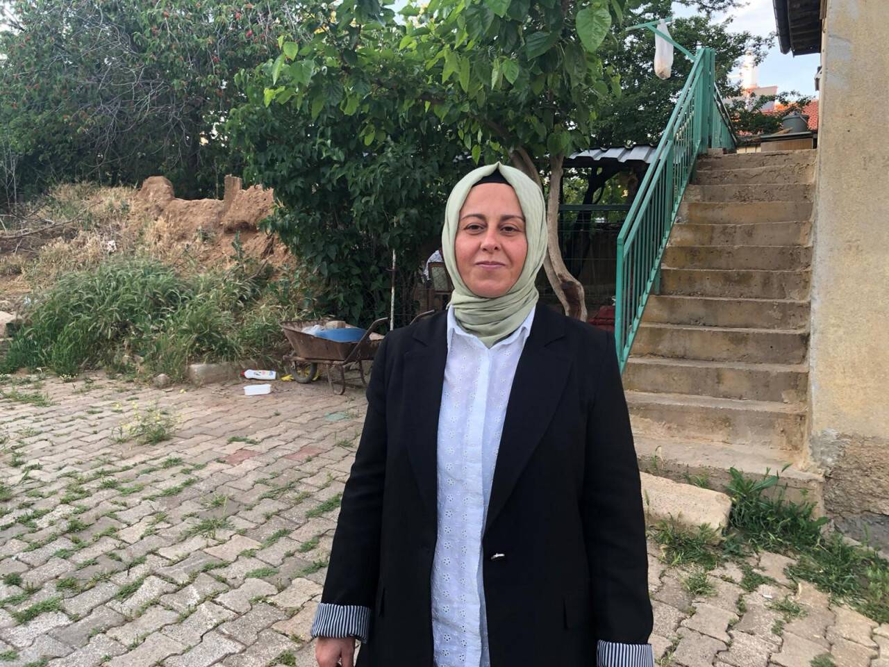 Konya'da kalbine yenik düşen muhtarın eşi muhtarlık seçimlerini kazandı