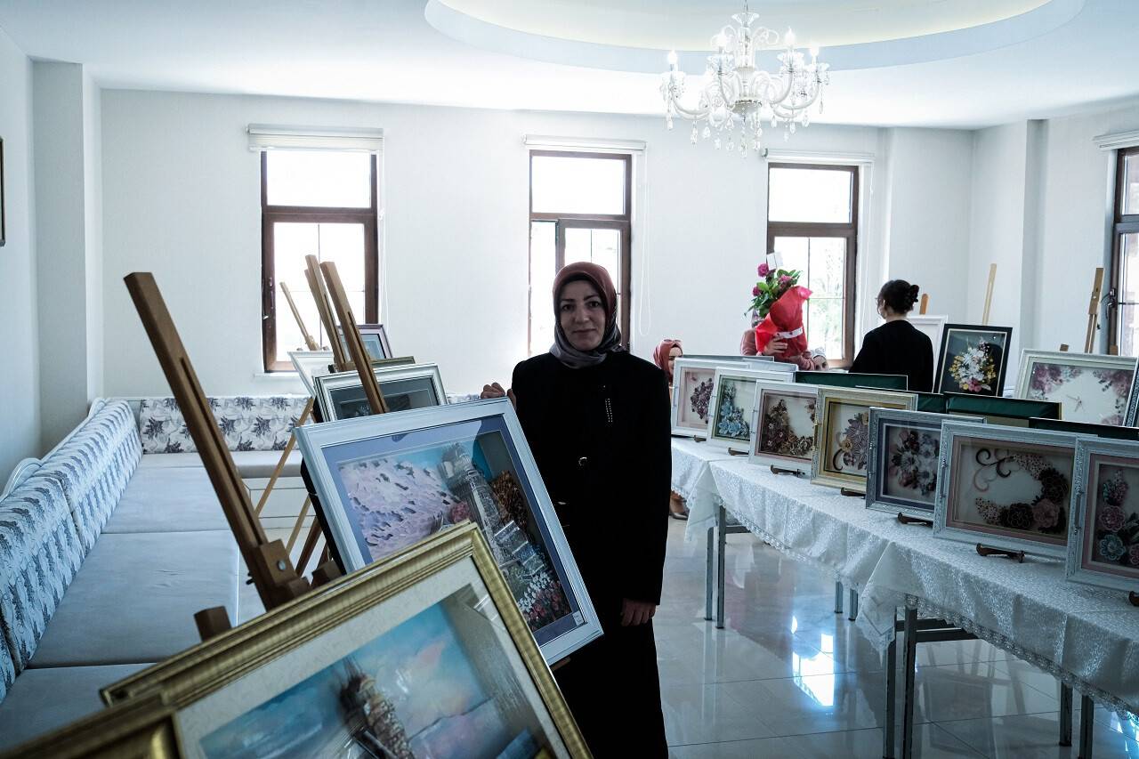 Karapınar'da kursiyerlerin eserleri sergilendi