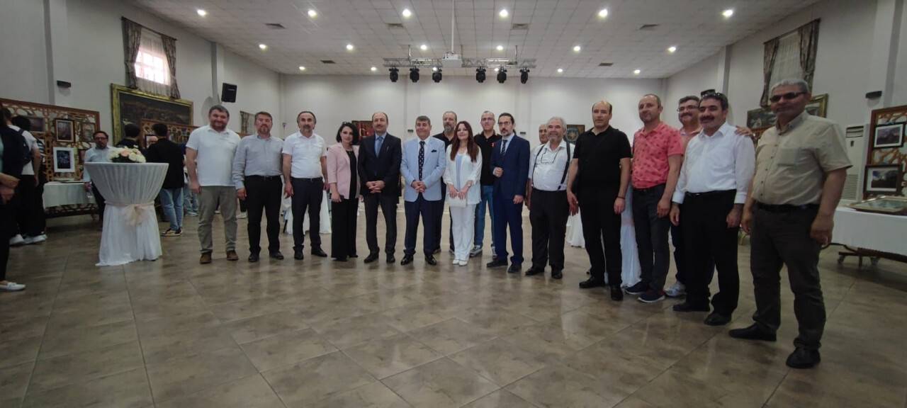 ''Şehrimiz İmzamız'' sergisi davetlilerden tam not aldı