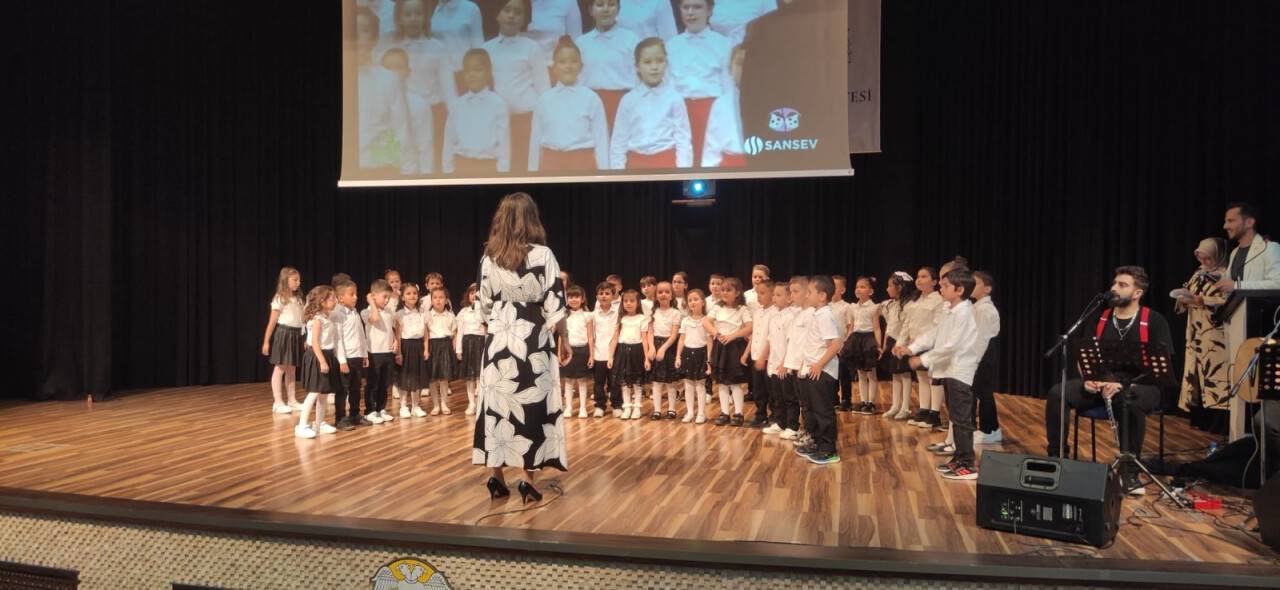 Cahit Zarifoğlu İlkokulu öğrencileri Gazze'yi unutmadı