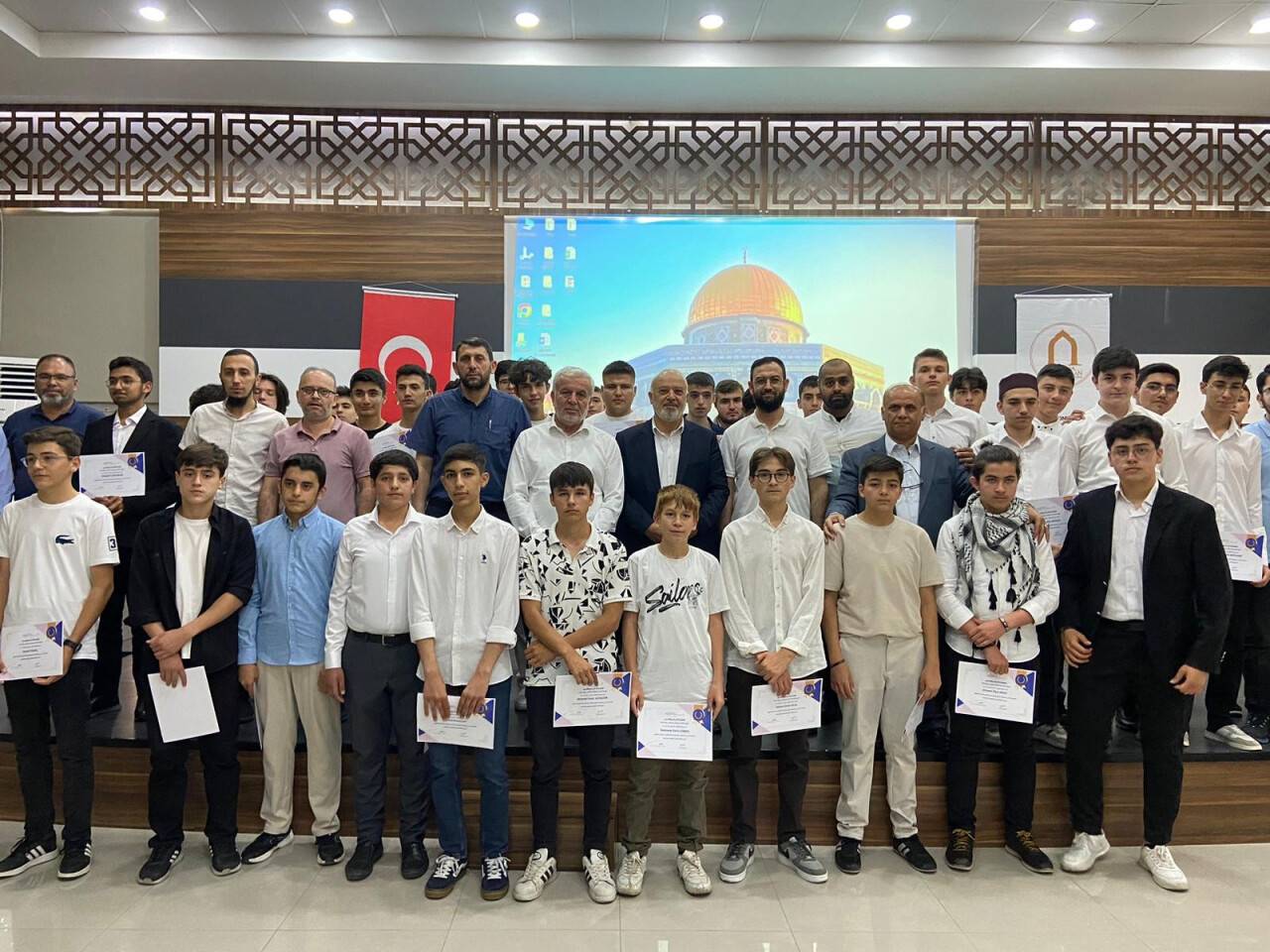 Kur’an Kursu’nda mezuniyet programı